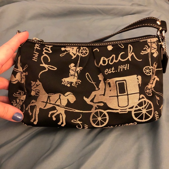 Coach purse - Picture 3 of 3